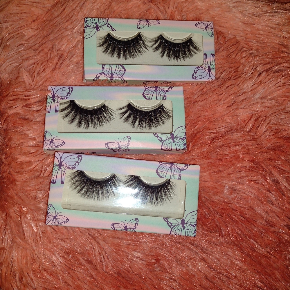 Cosmetics - Picture 2 of 3